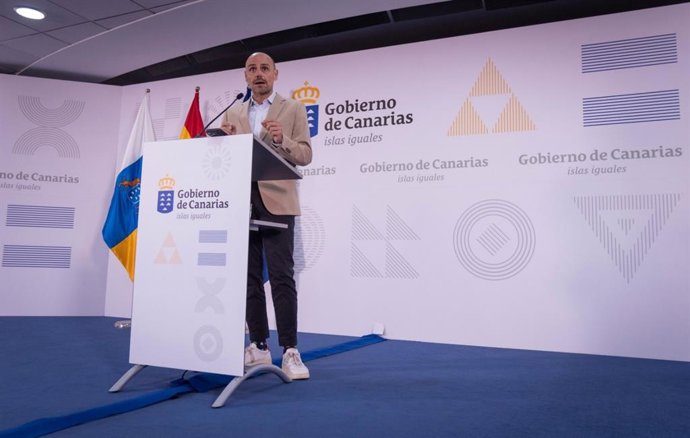 Archivo - El portavoz del Gobierno de Canarias, Alfonso Cabello
