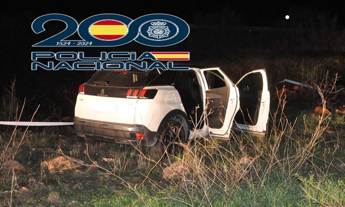 Vehículo sustraído utilizado por los dos asaltantes.