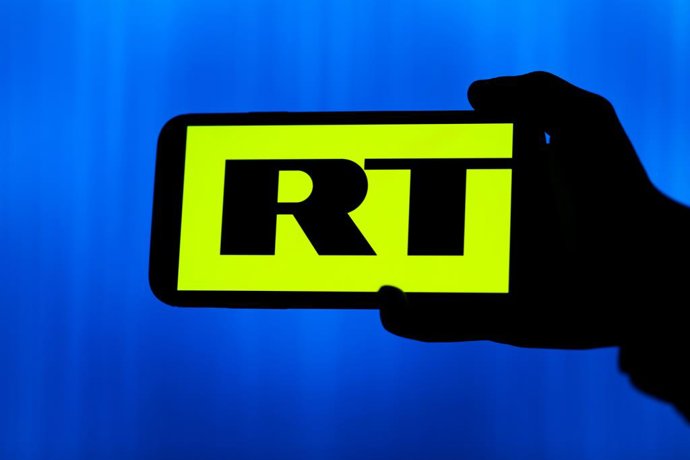Archivo - Imagen de archivo del logo de la cadena de televisión rusa RT.