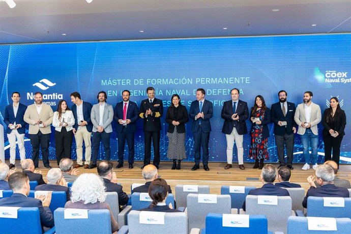 Clausura del Máster de Ingeniería Naval de Defensa de la UCA en San Fernando.