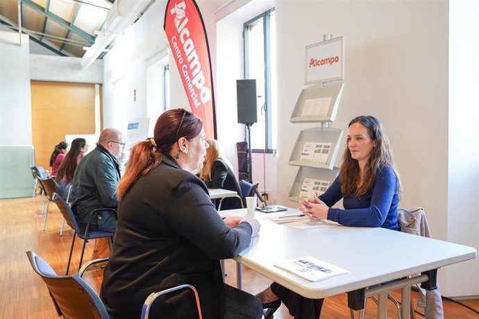 Más de 1.500 personas realizan entrevistas de trabajo durante las dos primeras semanas del Mes del Empleo de PalmaActiva.