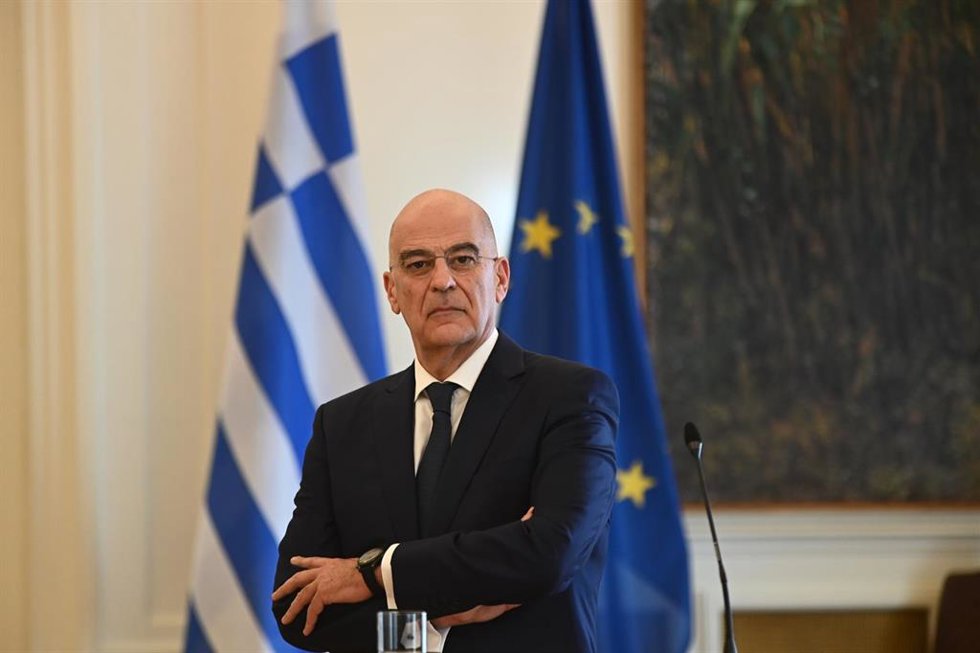 Archivo - El ministro de Defensa de Grecia, Nikos Dendias