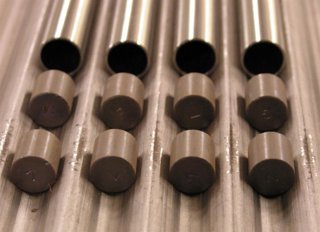 Archivo - Pastillas de uranio fabricadas en la fábrica de Juzbado (Salamanca)