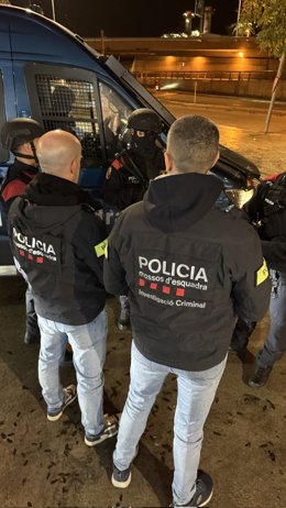 Dispositiu de Mossos a Barcelona contra una xarxa de tràfic de drogues amb vincles amb Itàlia