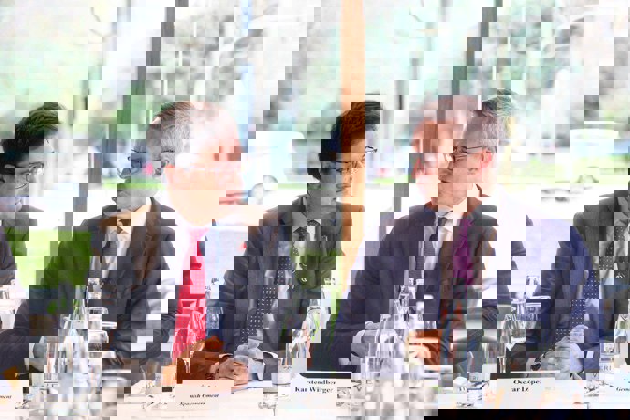 El Gobierno español destinará 100 millones de euros para empresas españolas 