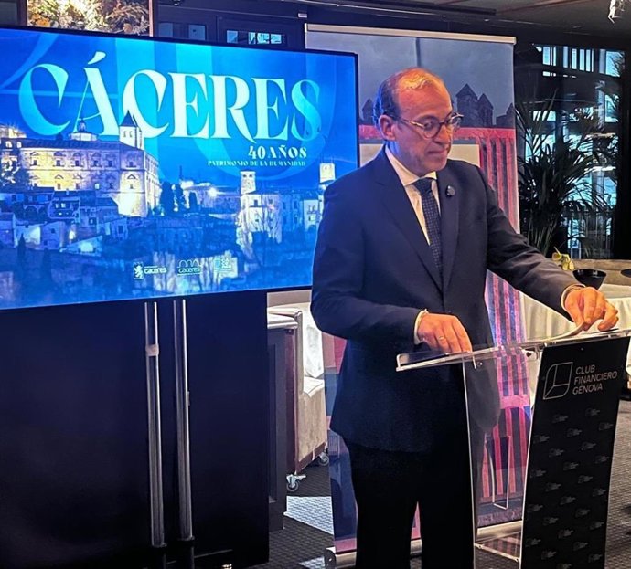 El alcalde de Cáceres, Rafael Mateos, presenta en Madrid la estrategia turística de la ciudad con motivo del 40 aniversario como Patrimonio de la Humanidad