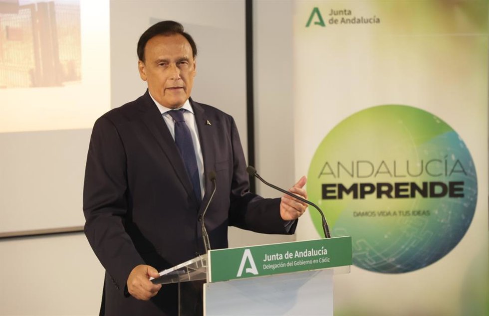 Archivo - La Consejería de Universidad, Investigación e Innovación, que dirige José Carlos Gómez Villamandos, ha publicado la nueva carta de servicios de Andalucía Emprende.