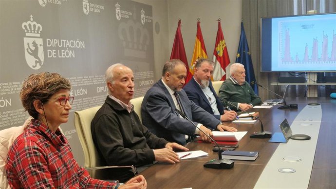 La Asociación de Amigos el Camino de Santiago ha presentado los datos de los peregrinos relativos al año 2025 en la Diputación de León.