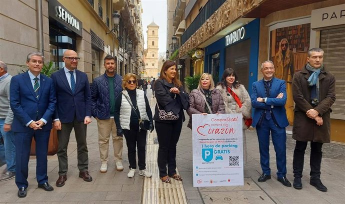 Comercios del centro de Murcia entregarán bonos para aparcar una hora gratis en el aparcamiento de Santa Isabel