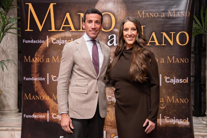 El torero David de Miranda y la cantaora Argentina, en una nueva edición del ciclo 'Mano a mano', celebrada este lunes 2 de marzo en el Teatro Cajasol.