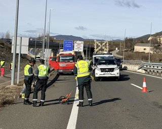 Siniestro vial producido el pasado 20 de febrero, en el punto kilométrico 423,250 de la autovía A-23, en la calzada sentido descendente en el término municipal de Jaca (Huesca)