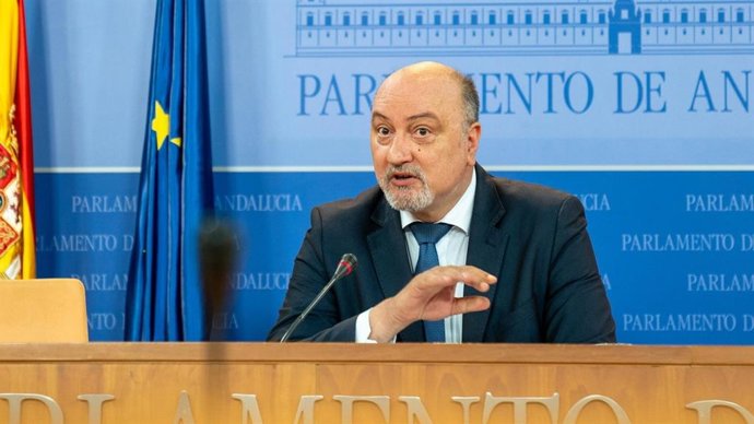 El presidente de Vox Granada, Ricardo López Olea