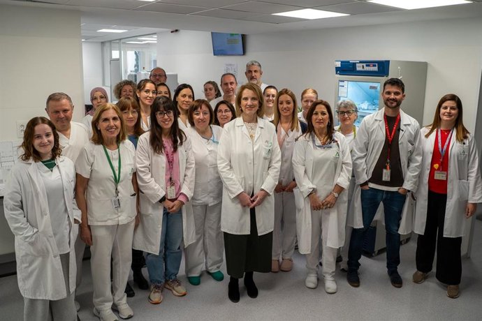 Parte del equipo de Hematología del Hospital Virgen de las Nieves de Granada.