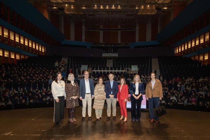 Gómez del Río pone a Carlos Alcaraz, Ibai Llanos y JK Rowling como referentes "inspiradores" para los adolescentes