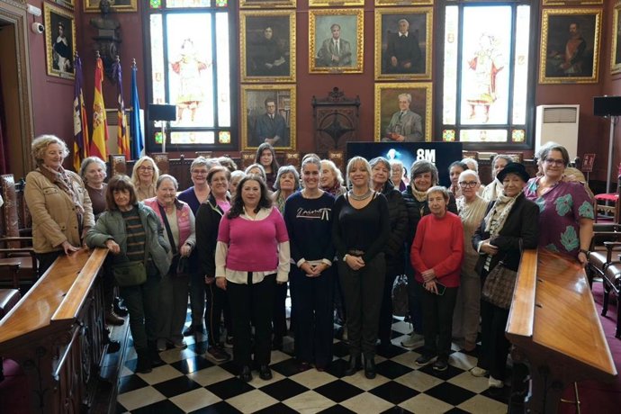 Presentación del programa de actividades del Ayuntamiento de Palma con motivo del 8M
