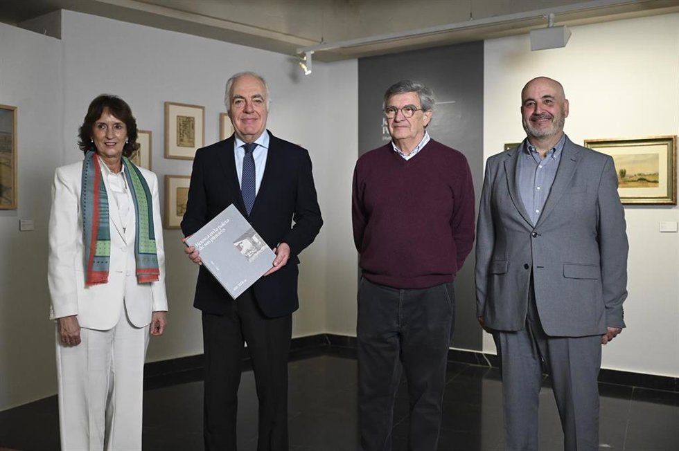 Presentación de la exposición 'Huesca en la paleta de sus pintores (1850-1950)'.