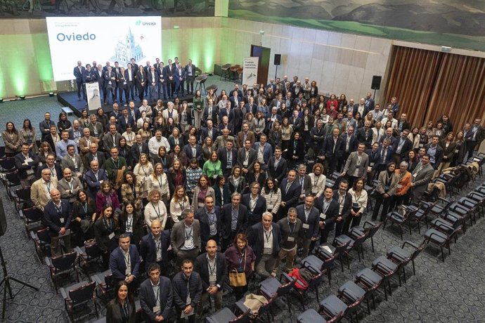 Unicaja reúne en Oviedo a su red comercial para reforzar las prioridades del Plan Estratégico