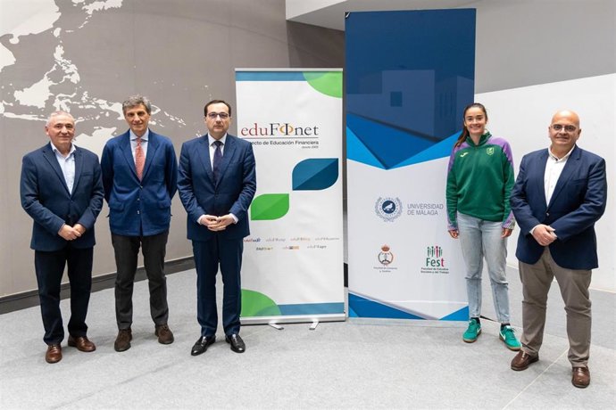Proyecto Edufinet aborda los retos de la planificación económica y profesional del deportista en una nueva jornada sobre educación financiera y deporte.