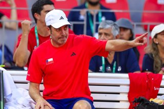 Tenis, Chile vs Serbia. Copa Davis 2026. El capitan de Chile Nicolas Massu es fotografiado,  durante el partido de sinles de la Copa Davis valido por el Grupo Mundial, disputado en el Court Central Anita Lizana, Parque Estadio Nacional de Santiago,