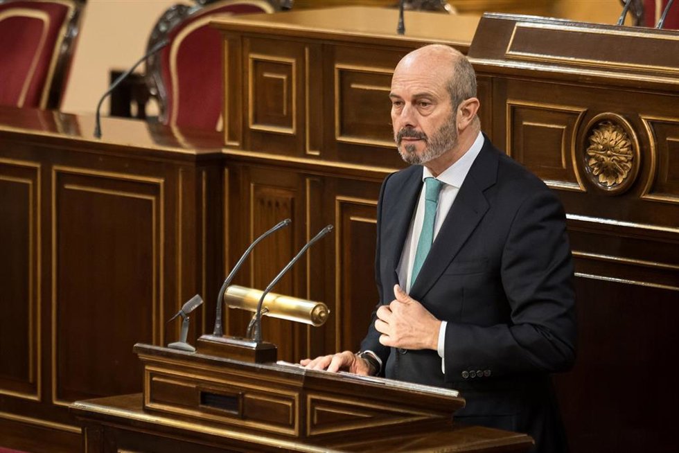 El presidente del Senado, Pedro Rollán, durante la presentación del libro El Rey de Manuel García-Pelayo, en el Senado, a 25 de febrero de 2026, en Madrid (España).