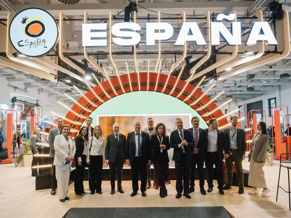 El ministro de Industria y Turismo, Jordi Hereu, y la secretaria de Estado de Turismo, Rosario Sánchez, encabezan la delegación española en ITB Berlín 2026 tras el récord de turistas alemanes en 2025.