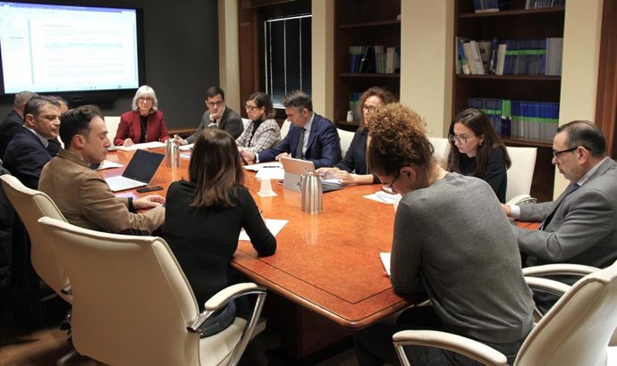 Reunión sobre control de equipos rdiológicos