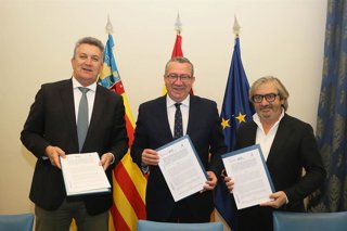 Firma del convenio de colaboración entre la Generalitat Valenciana y la Diputación de Alicante