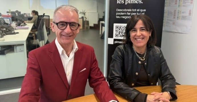 El secretari general de Pimec, Josep Ginesta, i la directora de l'àrea de Treball, Sílvia Miró