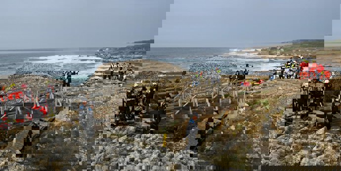 Ascienden a tres las fallecidas tras romperse una pasarela en la playa de El Bocal en Santander