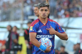 Futbol, Colo Colo vs Universidad de Chile. Fecha 5, Liga de Primera 2026. El jugador de Universidad de Chile Fabian Hormazabal es fotografiado durante el partido de primera division contra Colo Colo disputado en el estadio Monumental de Santiago,