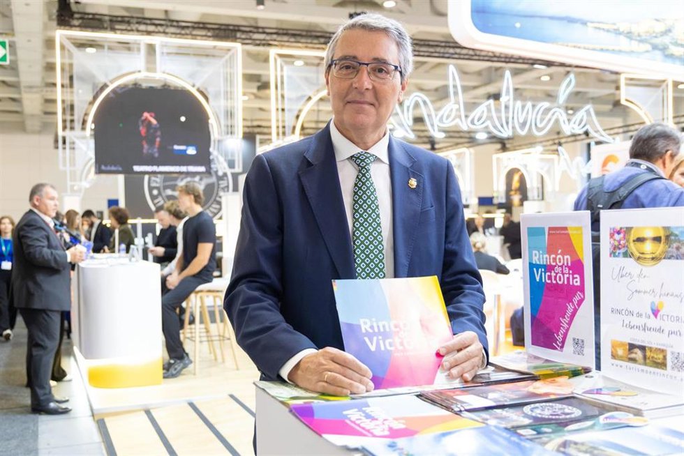 El alcalde de Rincón de la Victoria, Francisco Salado, en ITB de Berlín