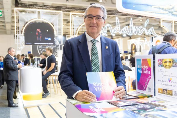 El alcalde de Rincón de la Victoria, Francisco Salado, en ITB de Berlín