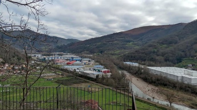 Archivo - Polígono industrial de Baíña, en Mieres.
