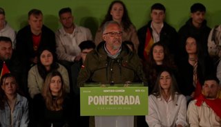 El candidato a la Presidencia de Vox, Carlos Pollán, en un mitin en Ponferrada (León).