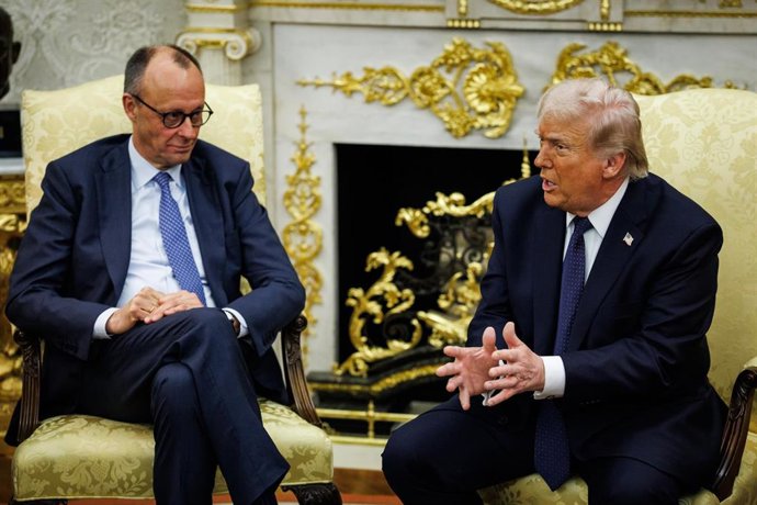 El canciller alemán Friedrich Merz, junto con el presidente estadounidense, Donald Trump