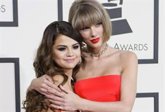 Foto: Selena Gomez confirma la teoría fan de Dorothea y desvela que Taylor Swift tiene otra canción inédita para ella