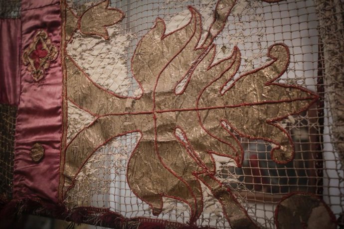 El Ayuntamiento València ha sacado a licitación la elaboración de una nueva réplica de la Reial Senyera