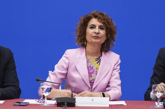 La vicepresidenta primera y ministra de Hacienda, María Jesús Montero, en una imagen de archivo.