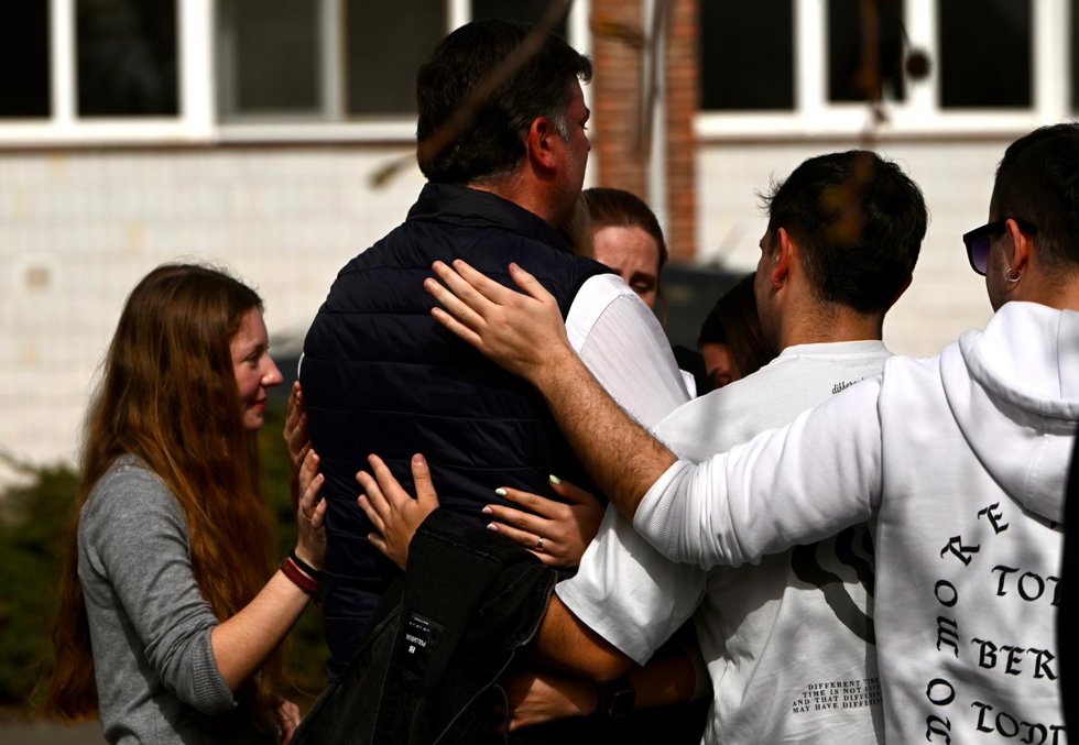 Familiares y compañeros del IES La Granja de Heras