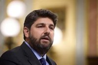 López Miras pide ir con "pies de plomo" y se declina por estar de lado de la UE "a estar con los dictadores de Irán"