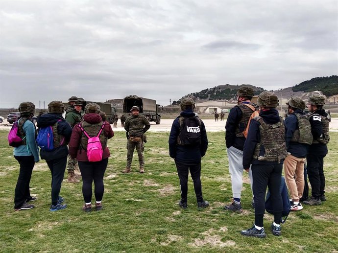 Un momento de los ejercicios.