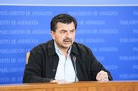 PP-A dice que Sánchez sólo está en modo "supervivencia" y le "trae sin cuidado la guerra, la paz" o la economía española