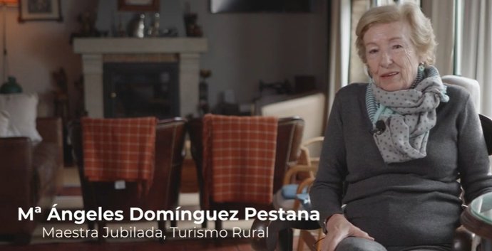 Una maestra jubilada de la Sierra de Gata, protagonista del tercer vídeo de la Diputación de Cáceres
