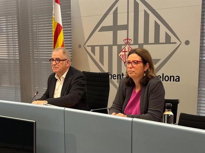 Valls y Claverol en rueda de prensa este miércoles