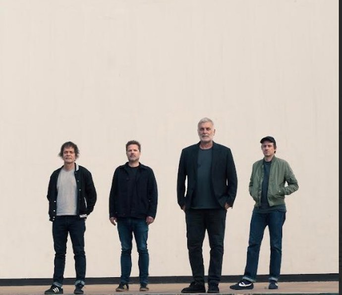 La banda La Habitación Roja lleva el 13 de marzo a Valladolid su gira 'Los mejores años de nuestra vida'.