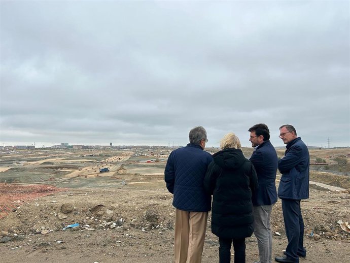 Archivo - Las 51.000 viviendas nuevas de las obras de Valdecarros se presentan como una "solución" a la tensión habitacional