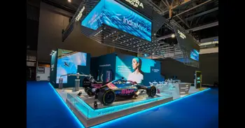 Indra exhibe en el MWC el Alpine de Fórmula 1 como ejemplo de su propuesta en IA soberana