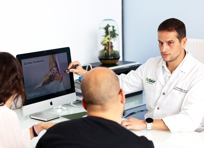 Imagen del el traumatólogo deportivo y cirujano ortopédico Ferrán Abat.