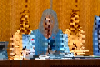 La consejera de Sostenibilidad y Medio Ambiente de la Junta de Andalucía, Catalina García, en la comisión parlamentaria de este miércoles, 4 de marzo.