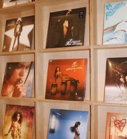 UMusic Shop Madrid celebra la Semana de la Mujer con una colección especial dedicada al talento musical femenino